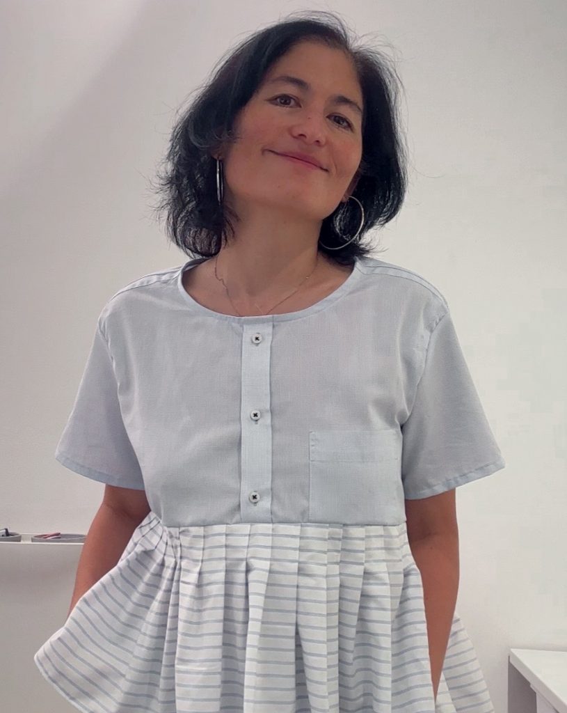 Bigi, Modedesignerin und Gründerin des Make Dress Club, in ihrem Atelier